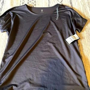 Ideology grey t-shirt medium NWT